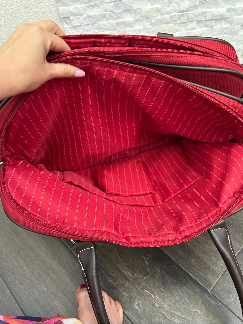 Chaps Red Triple Compartment Weekender Travel Tote Bag Brown Trim